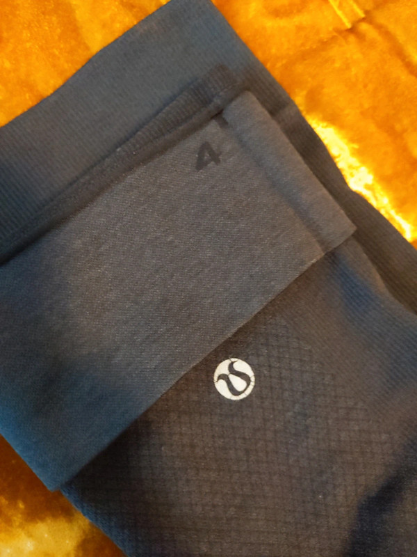 Lululemon crop spandex leggings 3