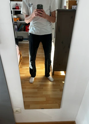 Pantalon regular fit noir, marke: Bonobo, zustand: Neu, größe: M, 7,50 €, 8,58 € inklusive Vinted-Käuferschutz