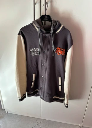 Felpa vintage college, marke: College, zustand: Neu, größe: M, 6,50 €, 7,53 € inklusive Vinted-Käuferschutz
