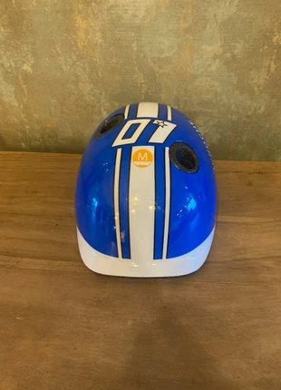 Blauwe helm, merk: gavroche, staat: Goed, maat: 8 jaar / 128 cm, € 3,00, € 3,85 inclusief Kopersbescherming