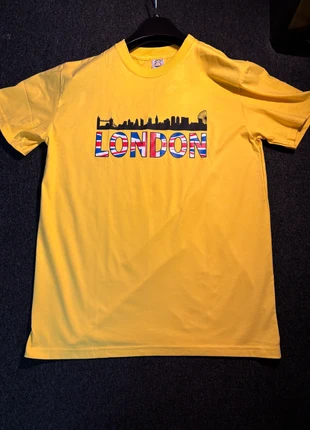 Yellow City Scape, brand: Sailor, condition: New without tags, size: XL, £5.33, £6.30 includes Buyer Protection