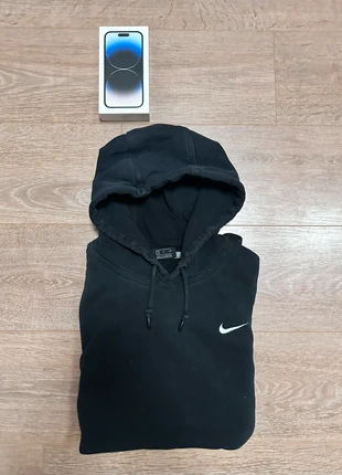 Pull Nike noir, marque: Nike, état: Très bon état, taille: S, 20,00 €, 21,70 € Protection acheteurs incluse