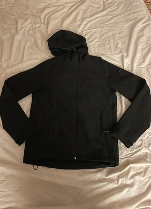 Veste Décathlon Taille/M, marque: Decathlon, état: Très bon état, taille: M, 35,00 €, 37,45 € Protection acheteurs incluse