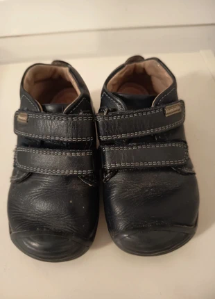 Zapatos negros biomecanics, merk: Biomecanics, staat: Heel goed, maat: 23, € 10,00, € 11,20 inclusief Kopersbescherming