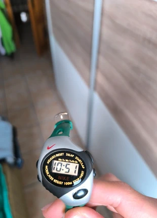 Reloj Nike Vintage 38mm Estilo Nike Triax Y2K, marque: Nike, état: Très bon état, taille: 30–38 mm, 30,00 €, 32,20 € Protection acheteurs incluse