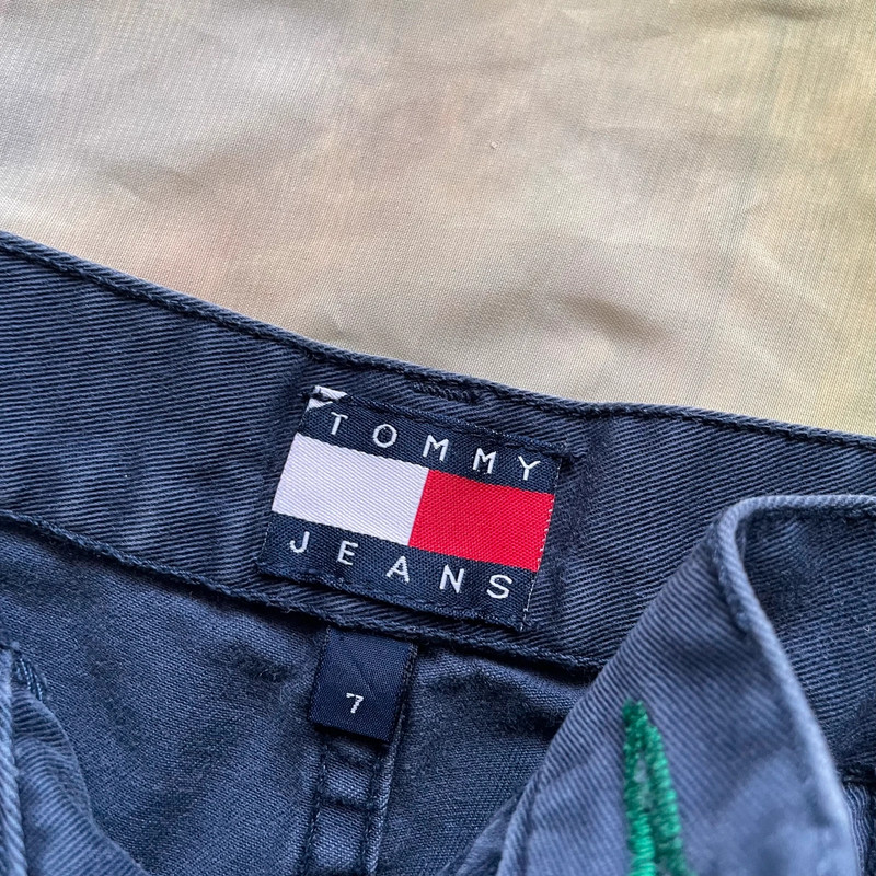 Vintage 90s Tommy Hilfiger Navy Blue Shorts 🫐 2