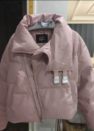 Zimní teplá péřová bunda, marca: Annuncio senza brand, estado: Satisfactorio, tamaño: M / 38 / 10, 14,35 €, 15,77 € Protección al comprador incluida