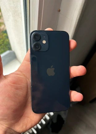 iPhone 12 mini 64 gb, marque: Apple, modèle: iPhone 12 mini, état: Satisfaisant, 150,00 €, 158,20 € Protection acheteurs incluse