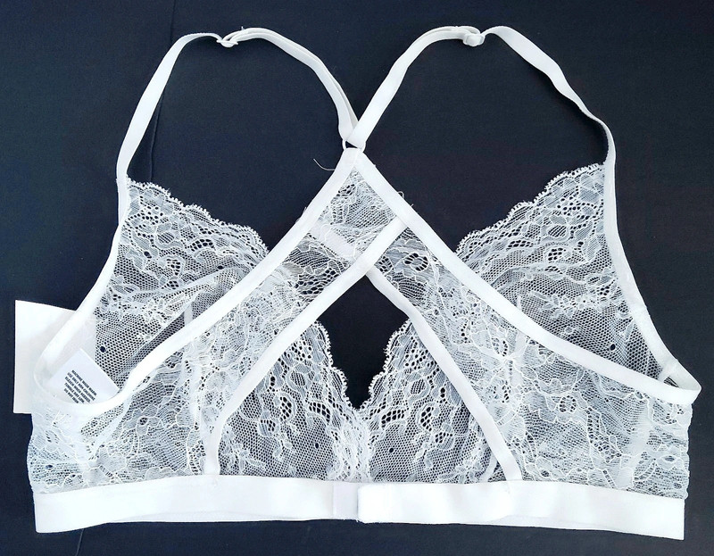 City Streets full lace no-wire no-lining white bralette size Med (NWTS) 2