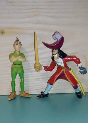 Disney Heroes Rare Famosa Peter pan Captain Hook action figure + acessories