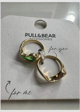 Pull&Bear ringen set goud, merk: Pull & Bear, staat: Nieuw met prijskaartje, maat: 50.6 mm / 16.1 mm Ø, € 5,00, € 5,95 inclusief Kopersbescherming