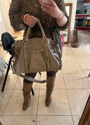 Sac grand format lycée cours beige, marque: Tendance, état: Neuf sans étiquette, 36,00 €, 38,50 € Protection acheteurs incluse