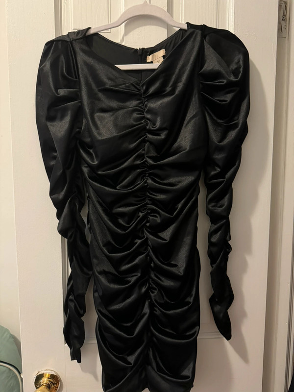 H&M black dress 3