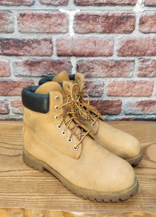 Bottes emblématique Timberland jaunes 42, merk: Timberland, staat: Heel goed, maat: 42, € 100,00, € 105,70 inclusief Kopersbescherming Pro