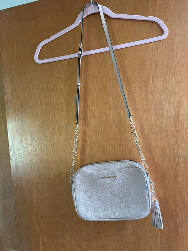 Baby pink 2024 michael kors bag