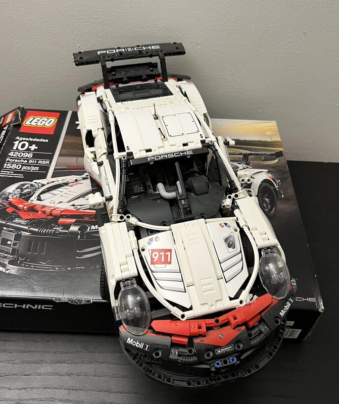 LEGO Technic 42096 Porsche 911 RSR