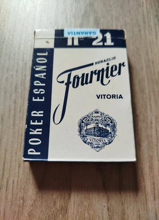 Jeu poker espagnol Fournier vitoria n°21 comme neuf, marque: Fournier, état: Neuf sans étiquette, 11,00 €, 12,25 € Protection acheteurs incluse