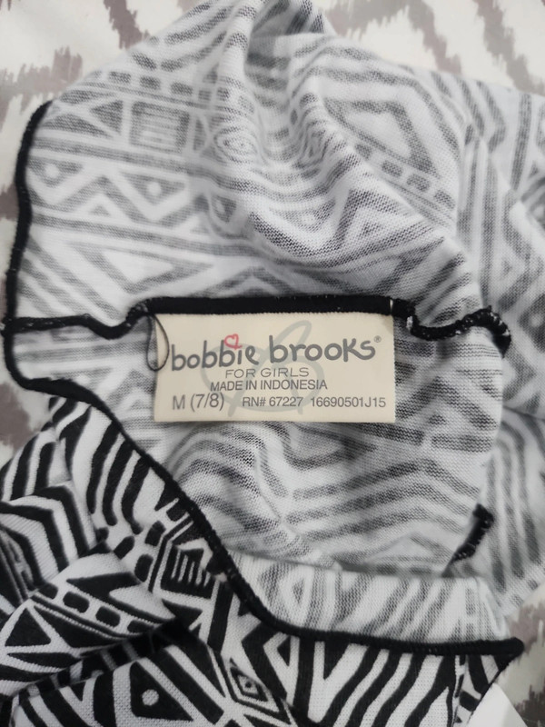 Bobbie Brooks scarf 2