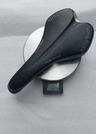 Selim de BTT Selle Italia Q-Bik, marque: Selle Italia, état: Très bon état, 10,00 €, 11,20 € Protection acheteurs incluse