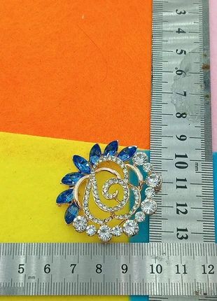 Broche, brand: Montre.fr, condizioni: Ottime, €5.00, €5.95 include la Protezione acquisti Pro