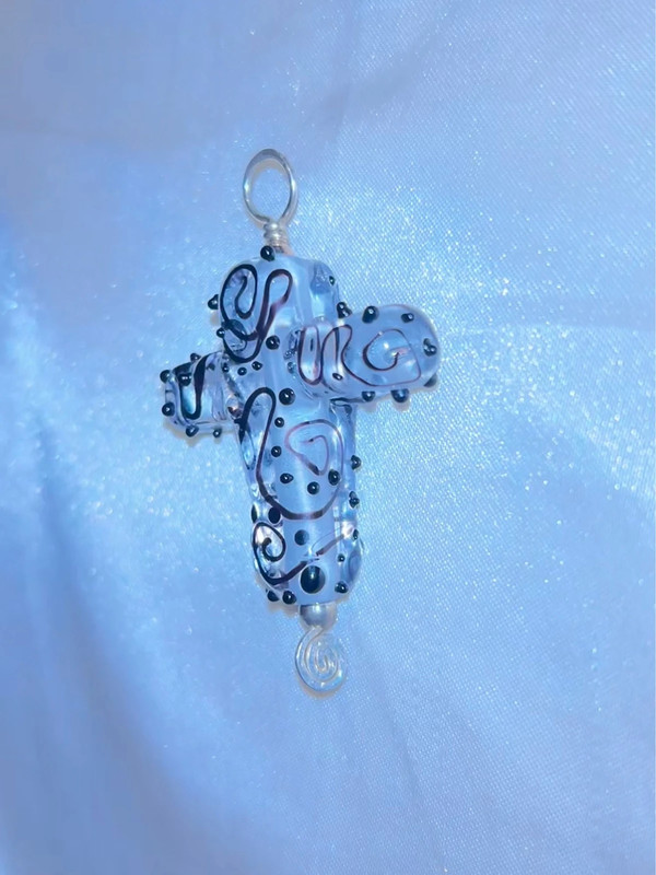 glass cross pendant 1