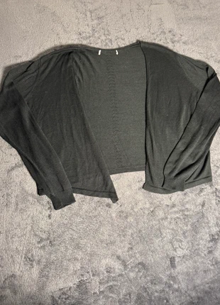 Petit gilet cardigan fin et élégant noir avec détails à l’arrière taille Xs femme, estado: Muy bueno, tamaño: XS / 34 / 6, 4,00 €, 4,90 € Protección al comprador incluida