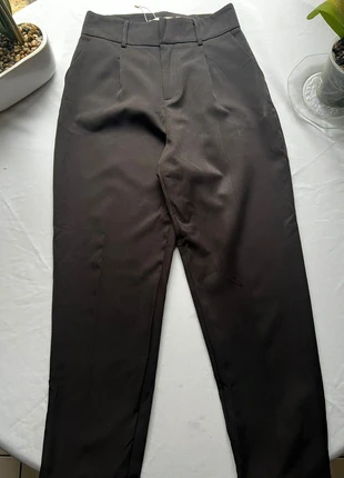 Pantalon femme noire, marke: Retro & Icone, zustand: Sehr gut, größe: M / 38 / 10, 12,00 €, 13,30 € inklusive Vinted-Käuferschutz