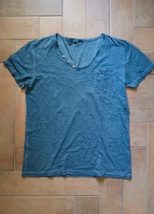 Shirt, brand: Made In Italy, condizioni: Nuovo senza cartellino, taglia: M, €4.00, €4.90 include la Protezione acquisti