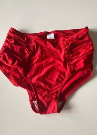 Bas de maillot de bain culotte haute  Abecita, brand: Abecita, condizioni: Nuovo senza cartellino, taglia: M / IT 42 / EU 38, €5.00, €5.95 include la Protezione acquisti Pro