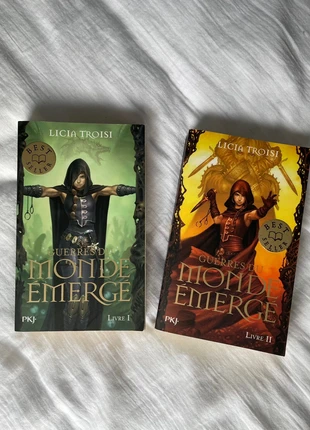 Guerres du Monde Émergé tome 1 et 2, staat: Heel goed, € 9,50, € 10,68 inclusief Kopersbescherming