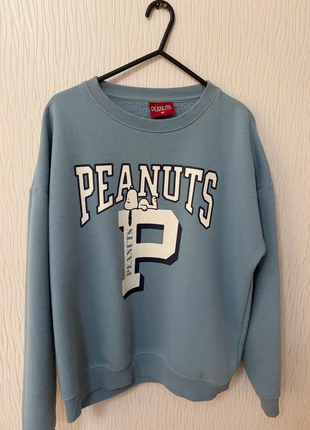 Powder blue Peanuts sweatshirt crewneck size M, brand: Peanuts, condition: New without tags, size: M / 10, £15.00, £16.45 includes Buyer Protection