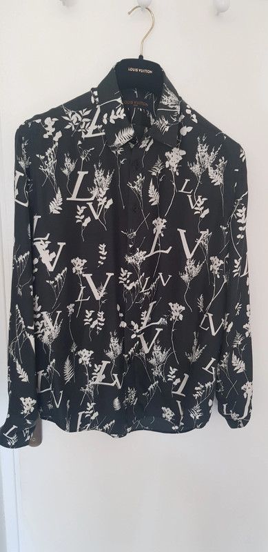 Chemise Louis Vuitton noir - Vinted
