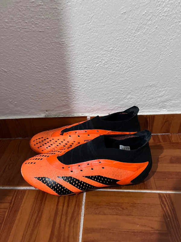 Chuteira adidas Predator Accuracy. 1 FG 2