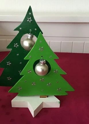 Houten kerstbomen, marque: Handgemaakt, état: Très bon état, 2,50 €, 3,33 € Protection acheteurs incluse