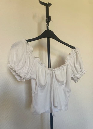 Top blanc, condition: Very good, size: S / 36 / 8, €2.00, €2.80 includes Buyer Protection