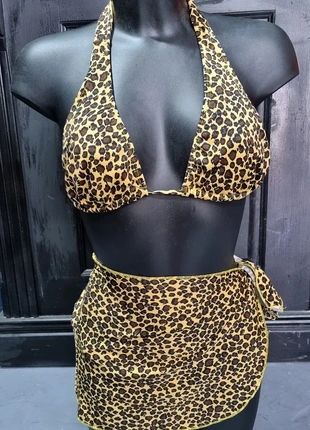 Ensemble Maillot et paréo, marque: Lingerie Land, état: Très bon état, taille: L / 40 / 12, 9,00 €, 10,15 € Protection acheteurs incluse