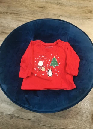 T-shirt de Noël , marke: Primark, zustand: Neu, größe: 1-3 Monate / 56, 1,00 €, 1,75 € inklusive Vinted-Käuferschutz
