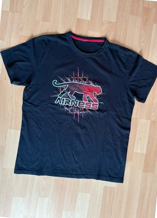T-shirt Airness noir XL, merk: Airness, staat: Heel goed, maat: XL, € 3,00, € 3,85 inclusief Kopersbescherming