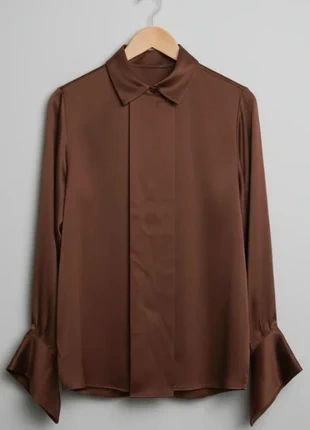 WERA – Premium & Elegant Brown Shirt with Classic Collar – L 🌸👠, marca: Vintage Dressing, estado: Muito bom, tamanho: L / 40 / 12, €34.99, €37.44 inclui Proteção do Comprador