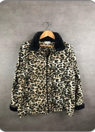 Veste polaire Carolyn Taylor motif léopard zippée col fourré – taille XL, merk: Vintage Dressing, staat: Heel goed, maat: XL / 42 / 14, € 14,99, € 16,44 inclusief Kopersbescherming Pro