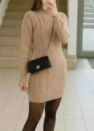 Robe pull beige à col montant – Taille S, brand: Maison Alena, condition: Very good, size: S / 36 / 8, €43.80, €46.69 includes Buyer Protection