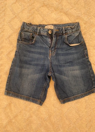 Bermuda short vaquero niño 👦🏻, brand: Primark, condizioni: Ottime, taglia: 9 anni / 134 cm, €2.00, €2.80 include la Protezione acquisti