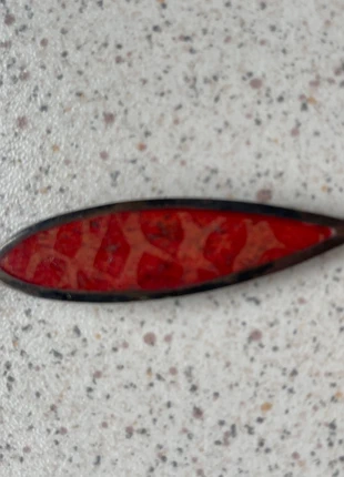 Rode art-style hanger voor ketting – uniek & handgemaakt look, merk: Boutique Italiana, staat: Nieuw zonder prijskaartje, € 1,00, € 1,75 inclusief Kopersbescherming