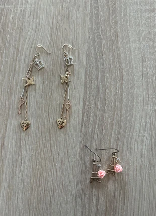 Lot de deux paire de boucle d’oreille couleur doré, marque: Inconnu, état: Très bon état, 3,50 €, 4,38 € Protection acheteurs incluse