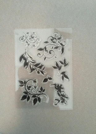 Timbri silicone "foliage", marque: STUDIO LIGHT, état: Neuf sans étiquette, 2,00 €, 2,80 € Protection acheteurs incluse