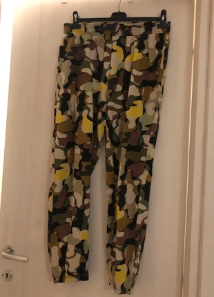 pantaloni militari , brand: Tezenis, condizioni: Ottime, taglia: Taglia unica, €2.00, €2.80 include la Protezione acquisti