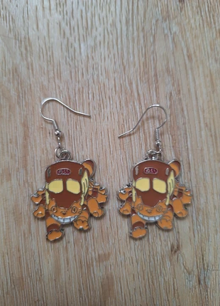 Boucles d'oreilles neuves Chatbus, marke: Totoro, zustand: Neu, 5,00 €, 5,95 € inklusive Vinted-Käuferschutz