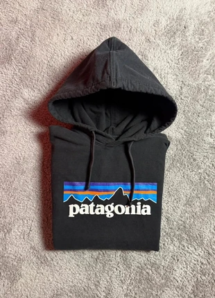 Sweat à capuche Patagonia noir - taille M, marque: Patagonia, état: Très bon état, taille: M, 45,00 €, 47,95 € Protection acheteurs incluse
