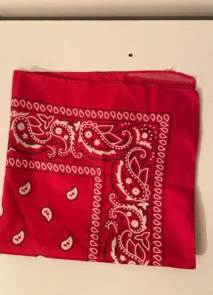 Dark Pink Bandana, brand: Amazon, condition: New without tags, £3.00, £3.85 includes Buyer Protection