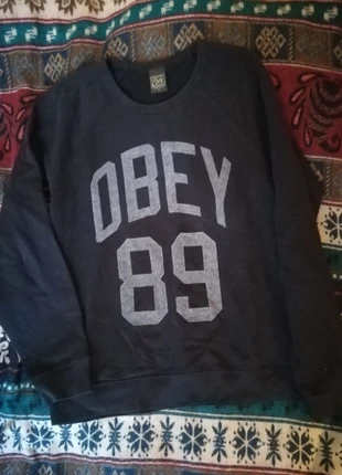 pull OBEY noir M, marque: Obey, état: Bon état, taille: M, 7,00 €, 8,05 € Protection acheteurs incluse